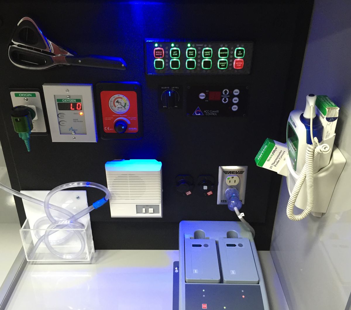 How to use an oral thermometer EMS patient assessment tips